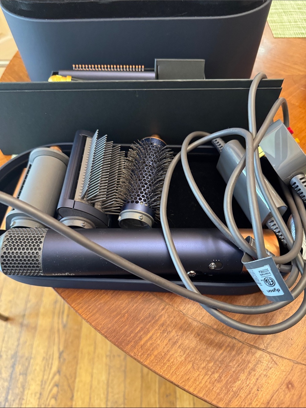 Dyson Airwrap I.d. , Multi Styler & dryer in Black Oval Case. Blue/Copper. NIB - Picture 8 of 13